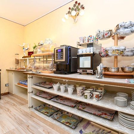 B&B America Sirmione Exteriér fotografie
