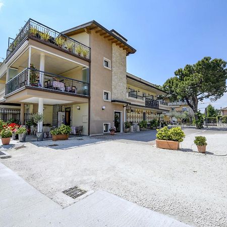 B&B America Sirmione Exteriér fotografie