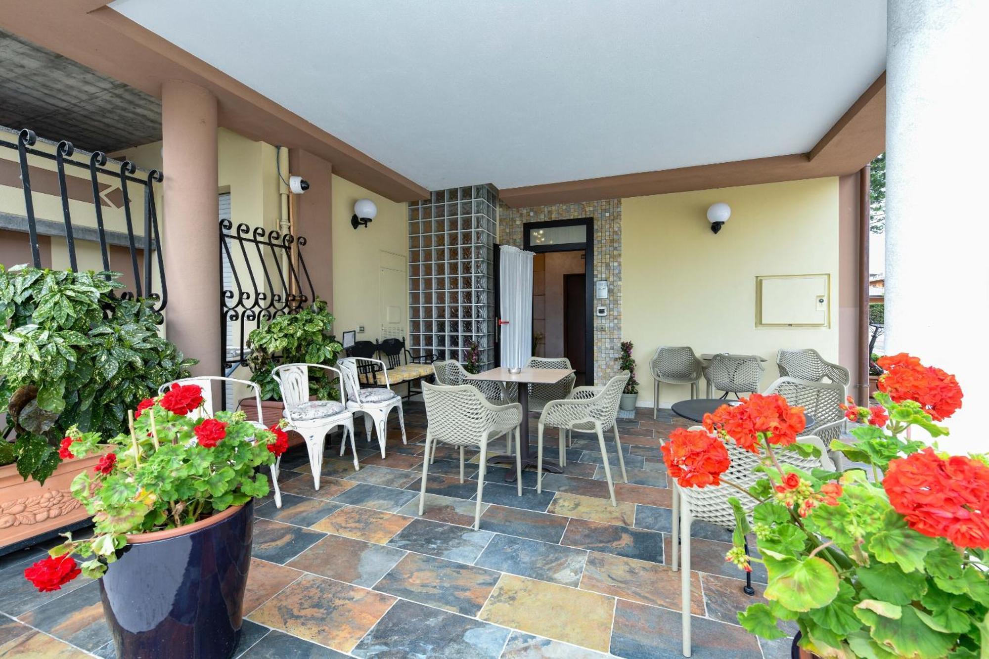 B&B America Sirmione Exteriér fotografie