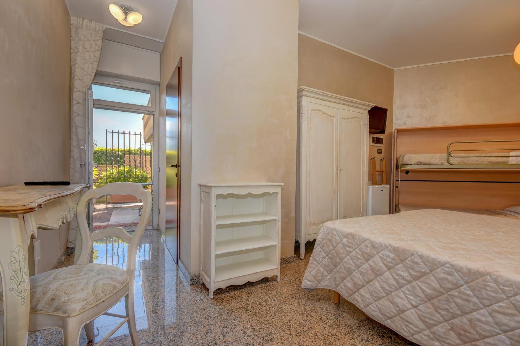 B&B America Sirmione Exteriér fotografie