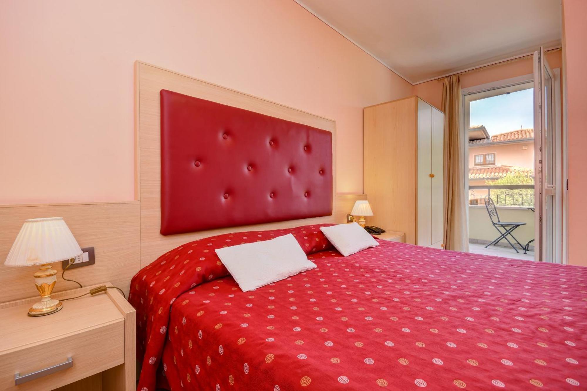 B&B America Sirmione Exteriér fotografie