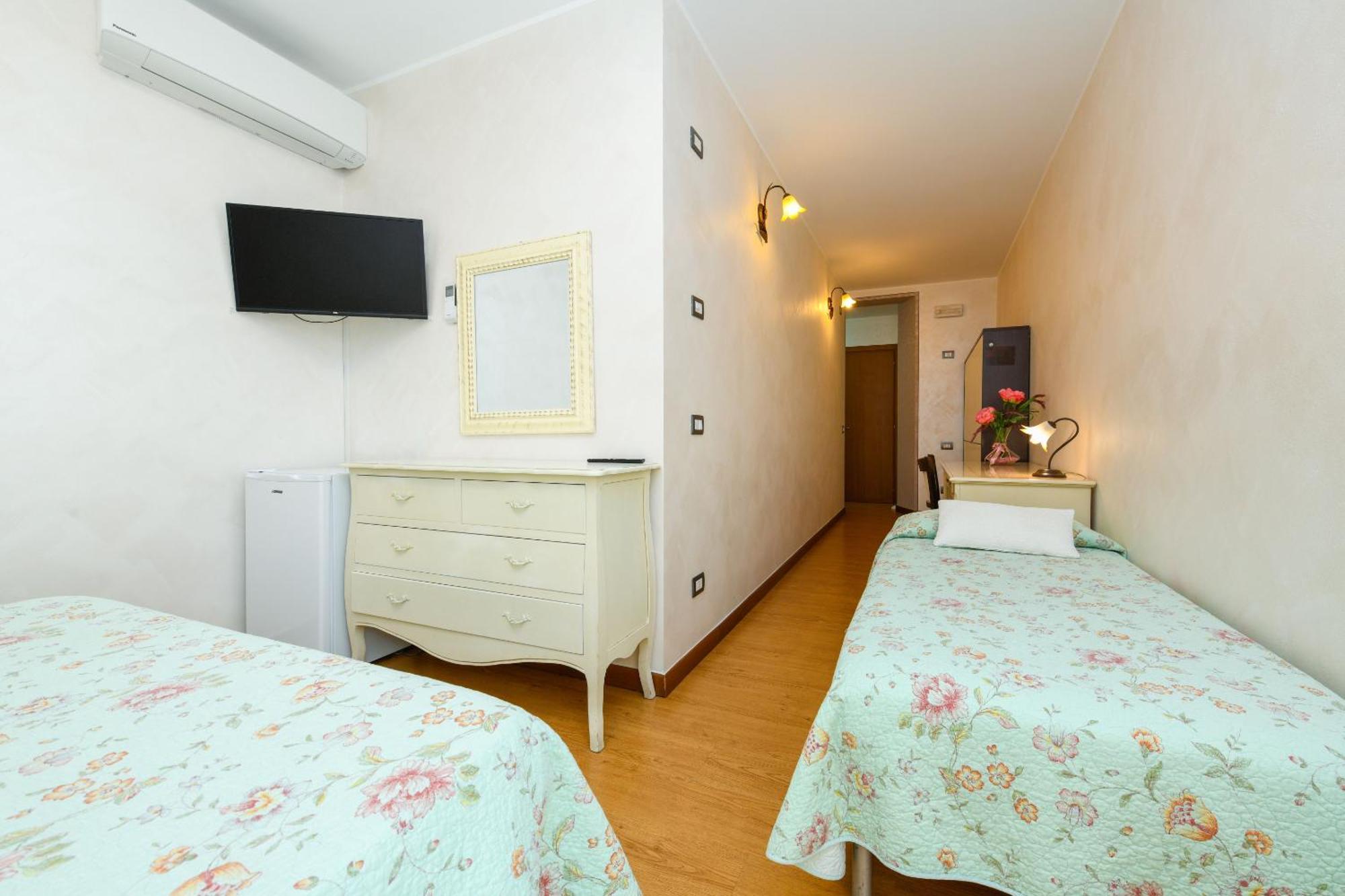 B&B America Sirmione Pokoj fotografie