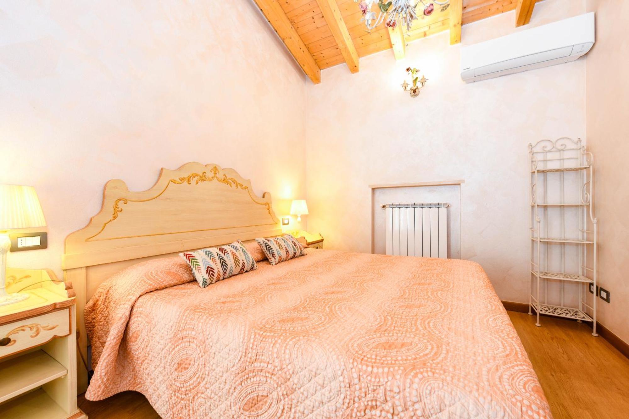 B&B America Sirmione Pokoj fotografie